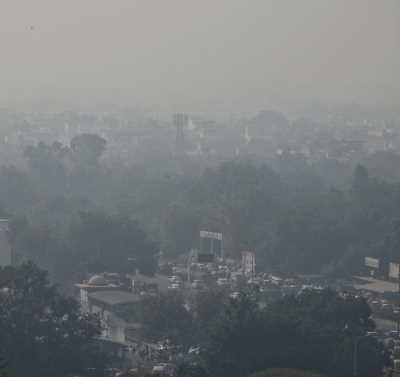 दिल्ली के कुछ हिस्सों में एक्यूआई का स्तर बहुत खराब से गंभीर में दर्ज किया गया